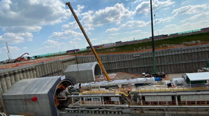 l’inaugurazione della talpa da un’altra prospettiva…